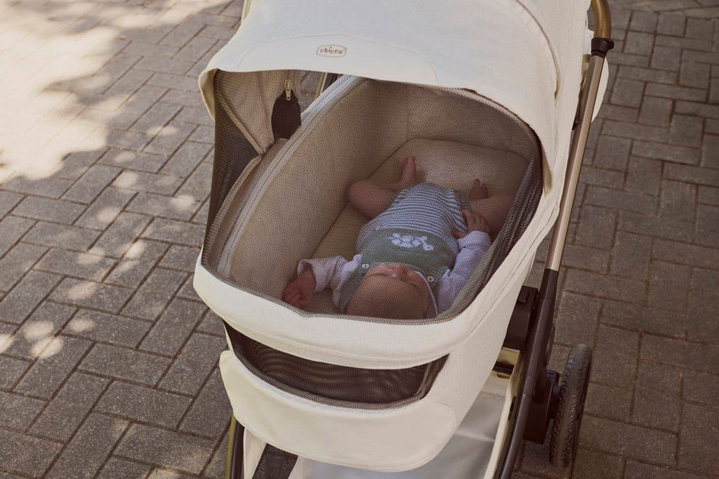 Chicco Bellagio kerra með vagnstykki Carmel 0-22kg -First Recline bílstóll og 360 isofix base